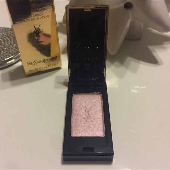 couture mono eyeshadow