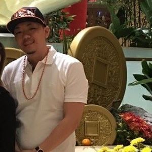 Meet your Posher, Linh