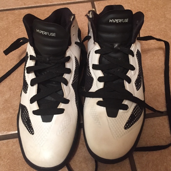 Nike Hyperfuse basketball shoes!