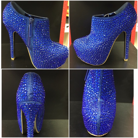 Blinged out Pumps
