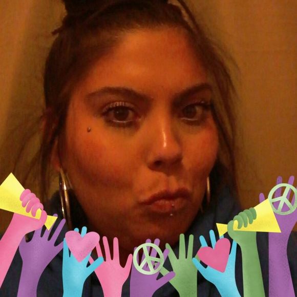 Meet your Posher, Andrea - Picture 1 of 1