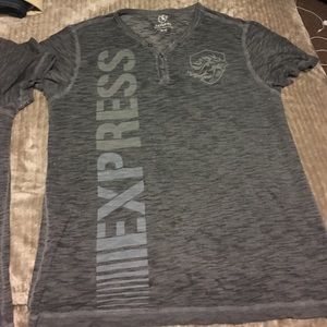 Express fitted Tee