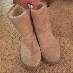 Sand Uggs
