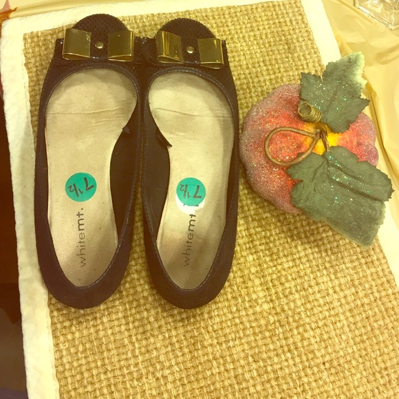 Black flats