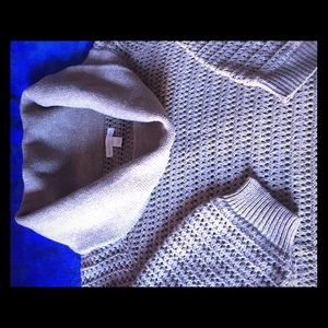 Gorgeous TurtleNeck Sweater  with Elbow sleeve.
