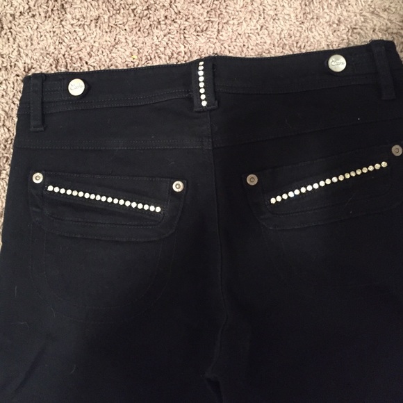 Cache jeans - Picture 3 of 3