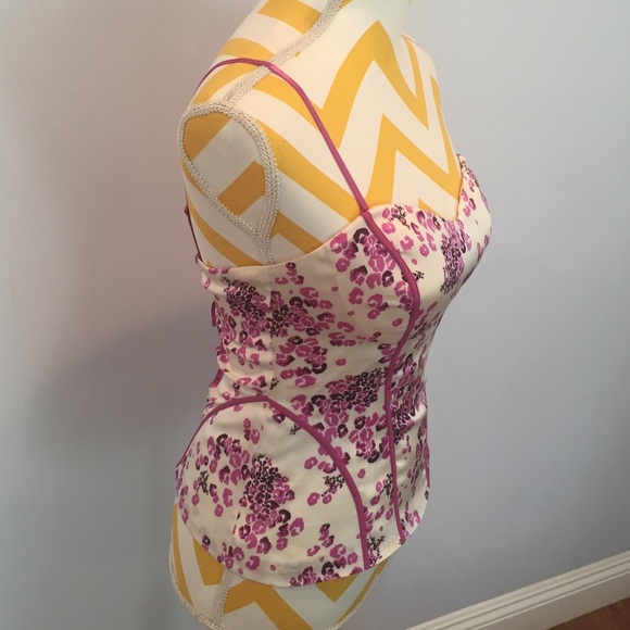 Bebe Floral Bustier - Picture 3 of 4