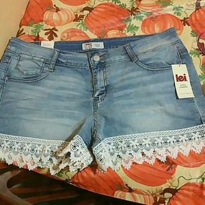 L.E.I. Jean Shorts