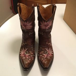 Handmade cowboy boots