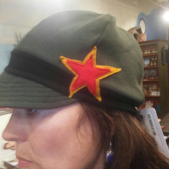 Casual Hat with star