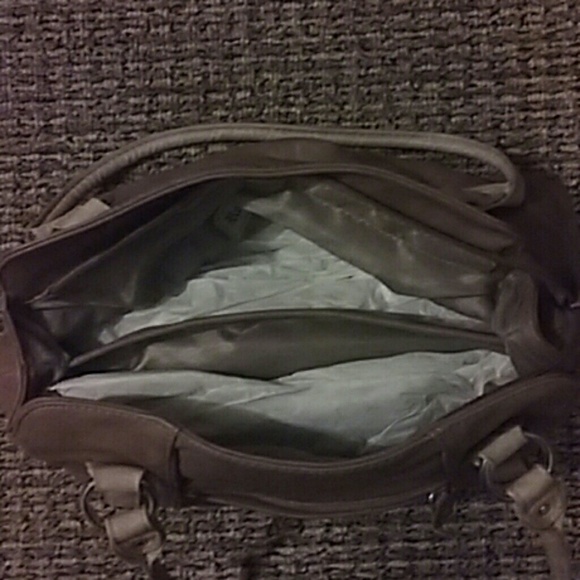 ❌SOLD❌ Reflections Handbag Brand New NWOT - Picture 3 of 4