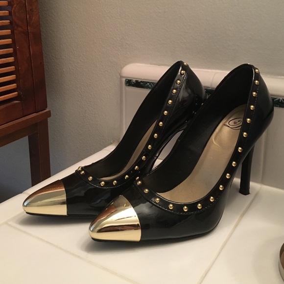 Black heels