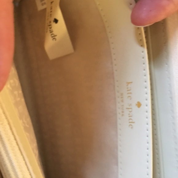 Kate Spade Wallet - Picture 3 of 4