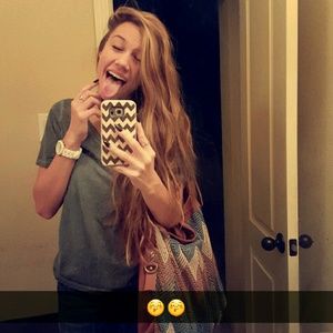 Meet your Posher, Ashlee