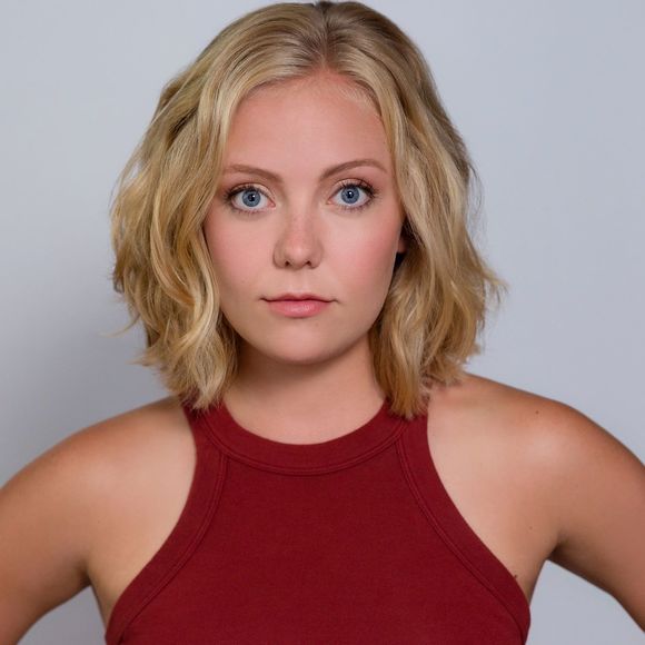 Meet your Posher, Erin - Picture 1 of 1