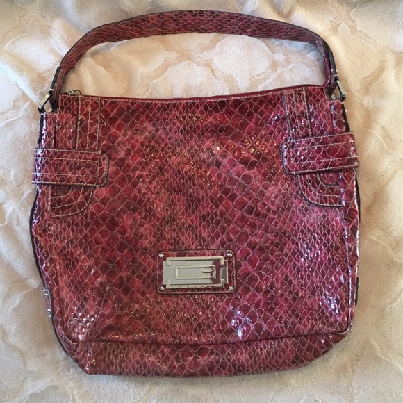 Guess Handbags - GUESS PURSE