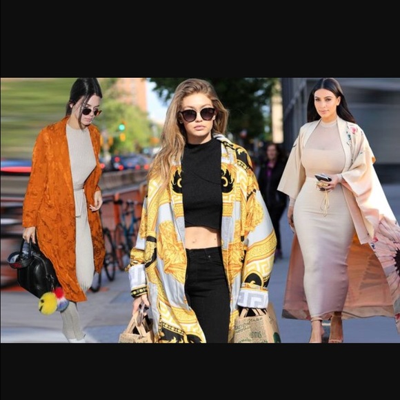 Kimono - Picture 3 of 4