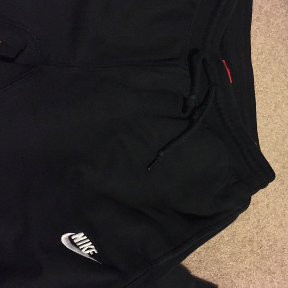 Men's Nike Sweats size L