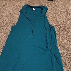 Old Navy Tank Top blue with small pocket