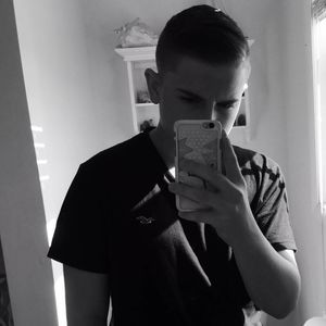 Meet your Posher, Bradley