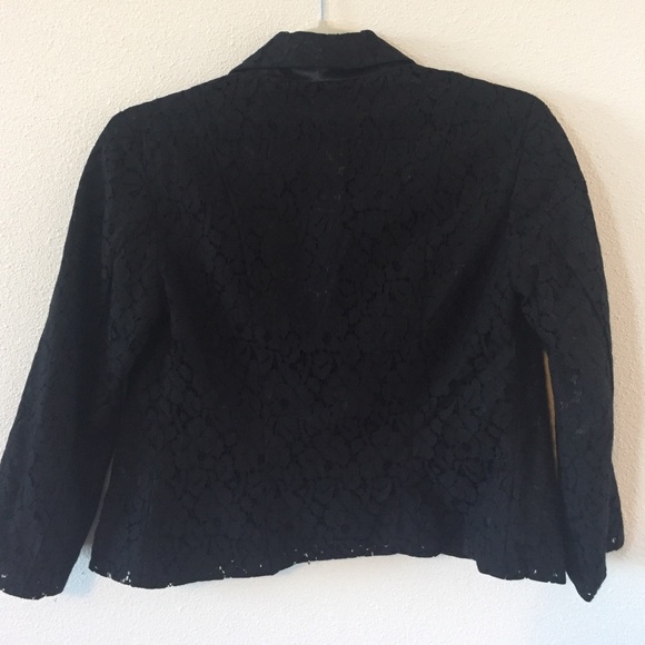 H&M black blazer - Picture 2 of 4