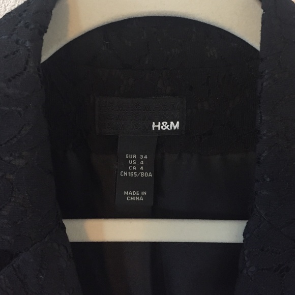 H&M black blazer - Picture 3 of 4
