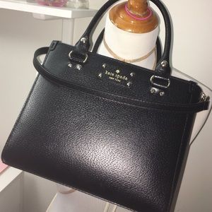 Black small Kate Spade Quinn tote!