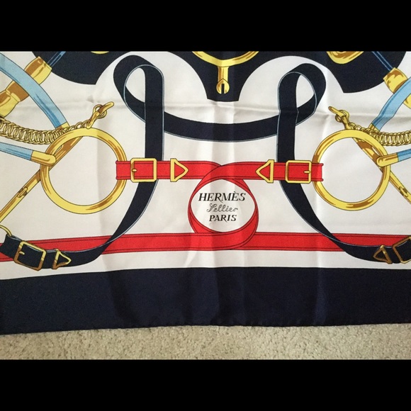 Hermes Eperon D'Or silk scarf new with out tags . - Picture 2 of 4