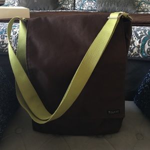 Paperboy artists shoulder bag