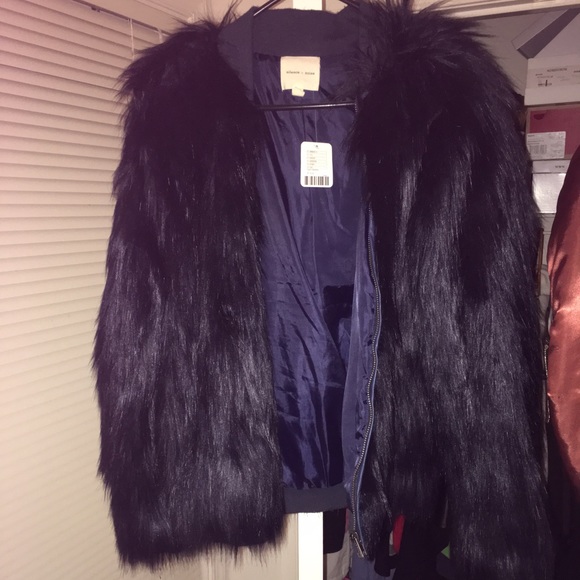 Navy silent and noice fur jacket
