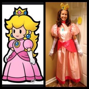 Princess Peach Halloween Costume (Super Mario)