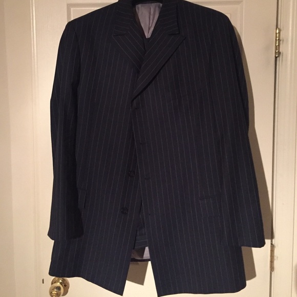 Navy blue pinstriped Steve Harvey suit