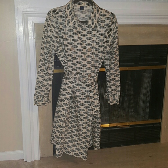Sale!! Gap Trench Coat