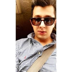 Meet your Posher, Axel