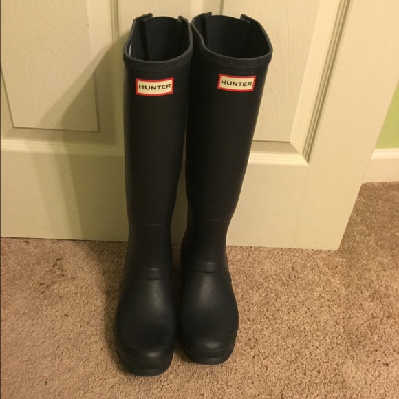 Hunter rain boots size 9