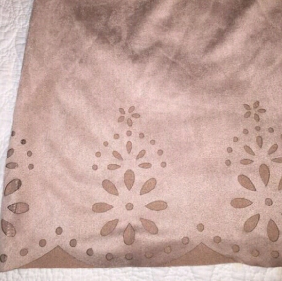 Suede light rose dress - Picture 2 of 3