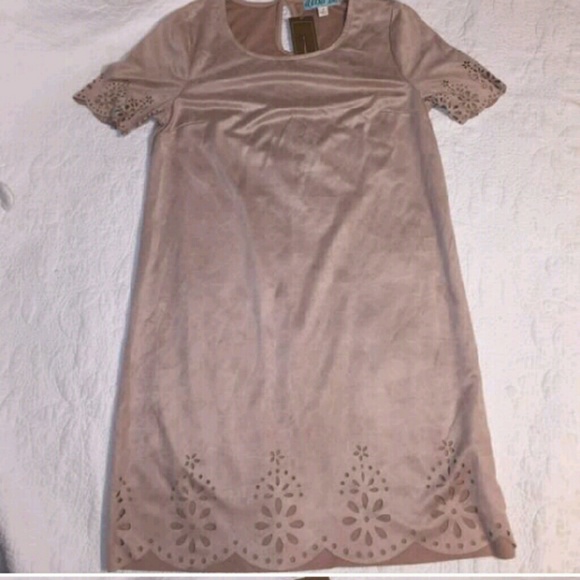 Suede light rose dress - Picture 3 of 3