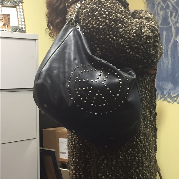 #SOLD❤️️❤️️🎁Leather Peace Symbol Hobo