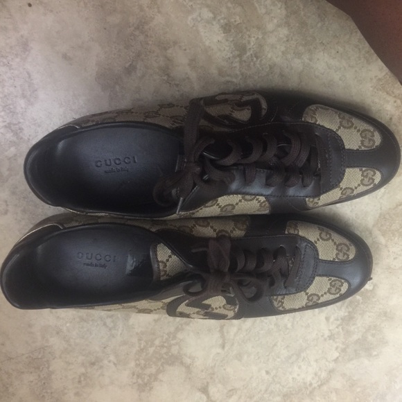 Gucci (Authentic) tennis shoes