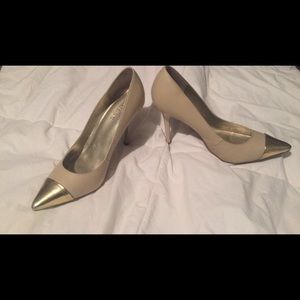 GUESS pointed toe heels