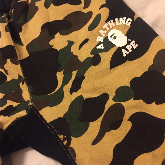 A bathing Ape sweatpants