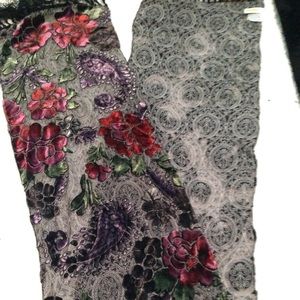 Stunning Talbots Silk/Rayon Scarf