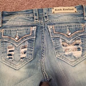 ROCK REVIVAL JEANS✨