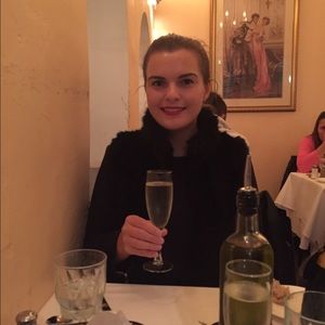 Meet your Posher, Jaclyn