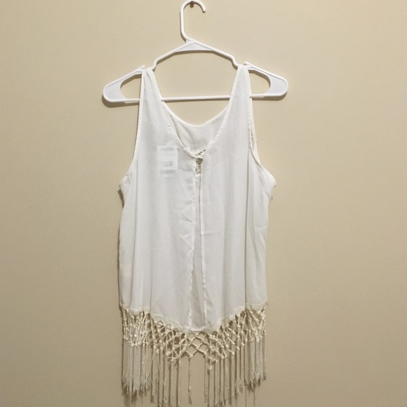 NWT Never Worn Fringe and Lace Sleeveless Blouse - Picture 2 of 4