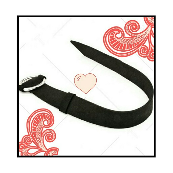 🎉HP🎉Vegan Suede Silver Tone Circle Choker - Picture 2 of 2