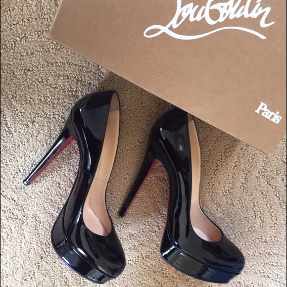 christian louboutin 39 christian louboutin 39
