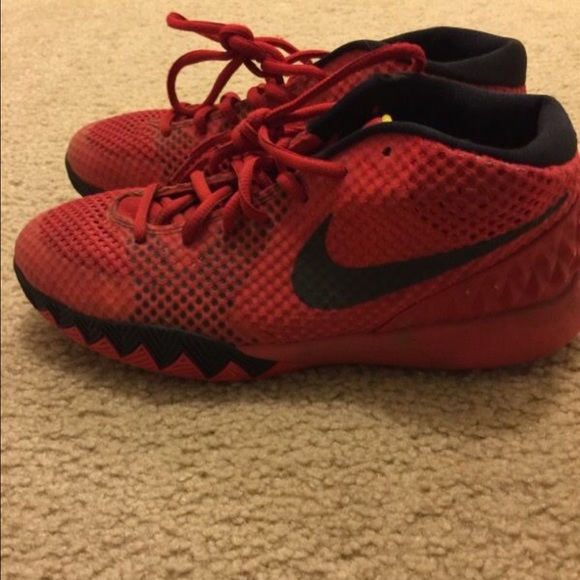 Nike shoes huge price drop Sunday only!!!