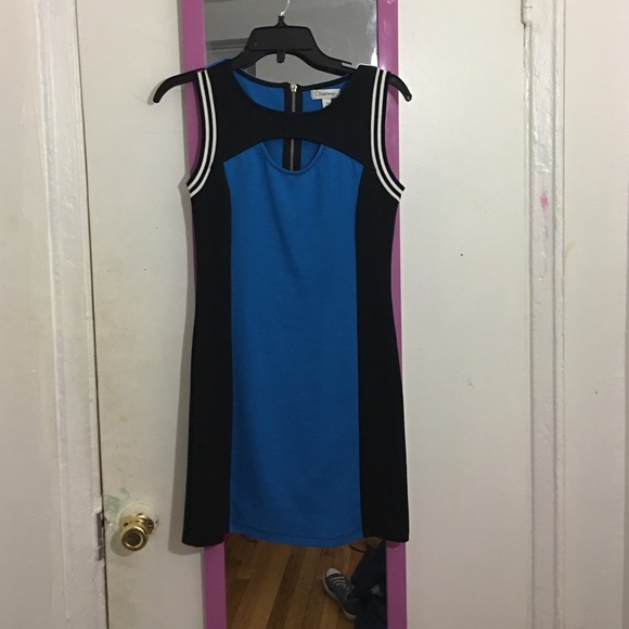 Sleeveless blue and black dress with white