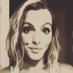 Meet your Posher, Becky